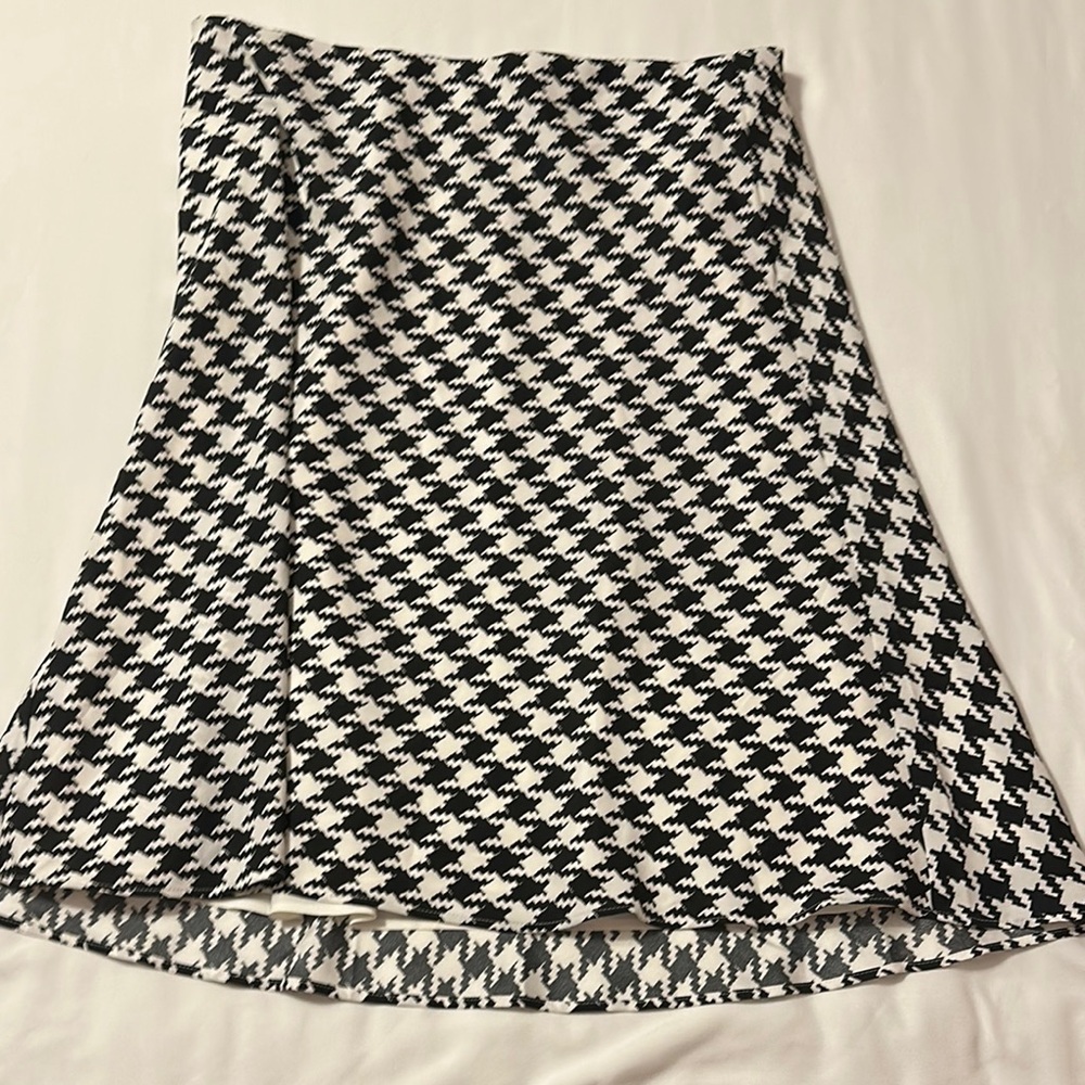 Houndstooth Bias Slip Skirt